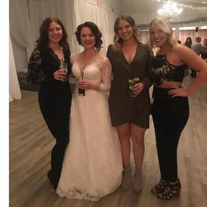 Meet your Posher, Danielle